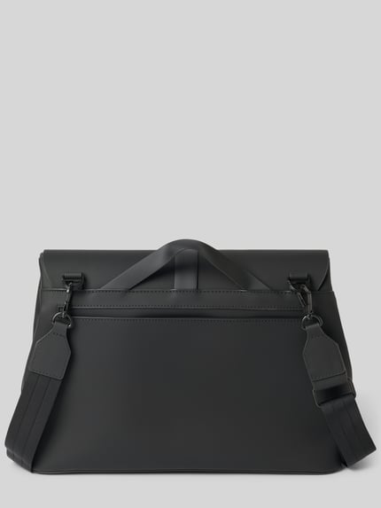 Produktfoto, Crossbody Bag mit Tragehenkel van GASTON LUGA, Heren tas, zwart, glad oppervlak, ritsvak achter, Breedte: 32 cm, Lengte: 25 cm, Diepte: 8 cm, bandlengte schouderband: 106 cm, Hoofdvak met overslag en haakjessluiting, afneembare schouderband, korte draagband