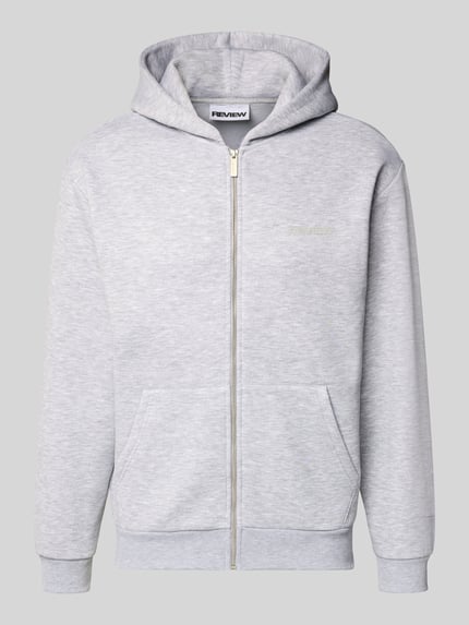 Produktfoto, Sweatjacke mit Känguru-Tasche von REVIEW in Hellgrau, Baumwoll-Mix, Relaxed-Fit, Reißverschluss, strukturierte Oberfläche