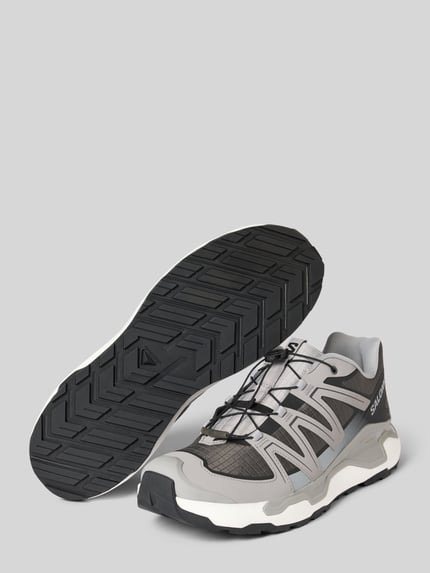 Salomon Sneaker mit profilierter Sohle Modell 'XC ROAM' Mittelgrau 4