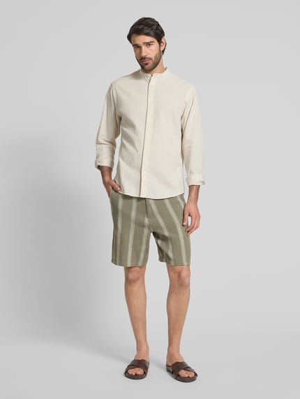 Selected Regular fit bermuda met structuurmotief, model 'BRODY' Olijfgroen - 1