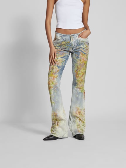 Diesel Flared Fit Jeans im Destroyed-Look Blau 4