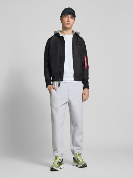 Alpha Industries Blouson mit Logo-Anhänger Modell 'MA-1 TT' Black 1