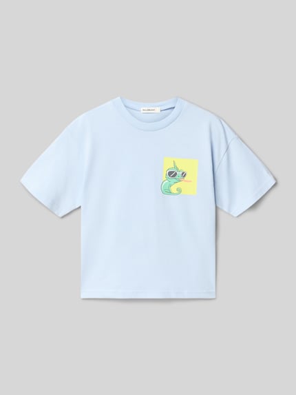 Produktfoto, Regular Fit T-Shirt mit Motiv-Print von BILLIEBLUSH, hellblau, reine Baumwolle, Rundhalsausschnitt, Rückenlänge 41 cm bei Größe 116.