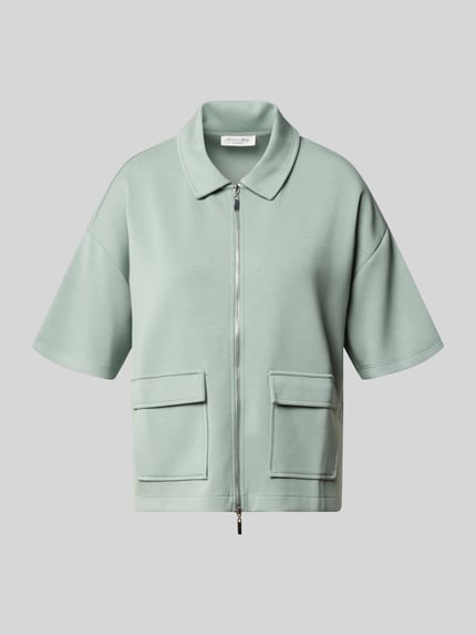 Productfoto, Jacke mit Umlegekragen van Christian Berg Woman in licht groen, elastische materiaalmix, recht model, platte kraag, ritssluiting, opgestikte zakken, 1/2-mouwen.