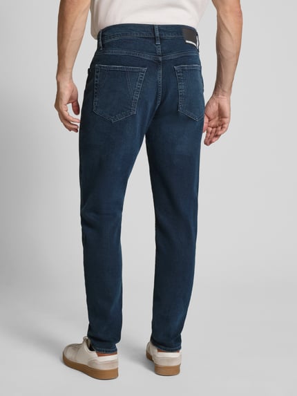 ARMEDANGELS Tapered Fit Jeans aus Baumwoll-Lyocell-Mix Modell 'AARJO TARPA' Dunkelblau 5