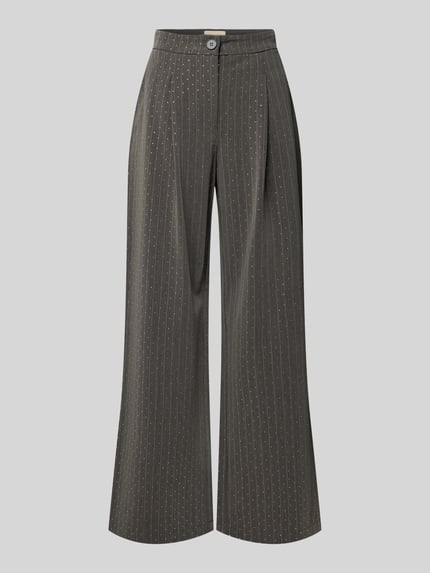 Stoffhose mit französischen Eingrifftaschen Modell 'WIDY' Shop The Look MANNEQUINE
