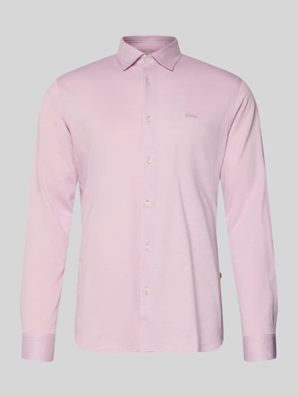Produktfoto, Slim Fit Freizeithemd aus reiner Baumwolle Modell 'MYSOFT_2' von BOSS Orange, Optik: Unifarben, Melange, Kentkragen, einreihige Knopfleiste, Label-Stitching, Rückenpasse, Langarm mit Sportmanschette, abgerundeter Rumpfabschluss, reine Baumwolle.