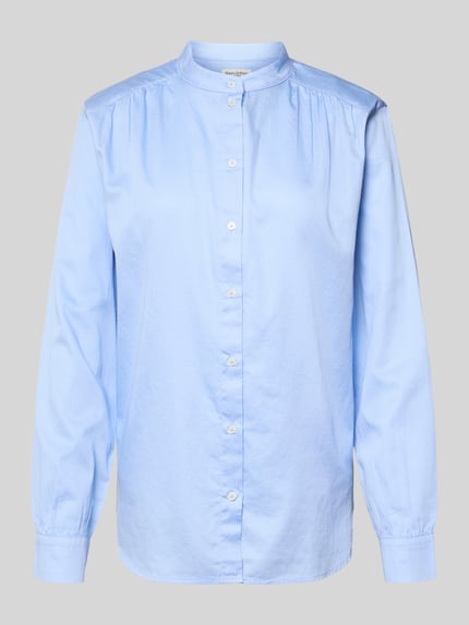 Produktfoto, hellblaue Regular Fit Hemdbluse aus reiner Baumwolle von Marc O'Polo mit Stehkragen, Knopfleiste und langen Ärmeln, unifarben