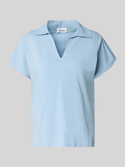 Produktfoto, Regular Fit Poloshirt aus reiner Baumwolle von s.Oliver RED LABEL in Hellblau, weiche Struktur, glatte Oberfläche, kurze Ärmel