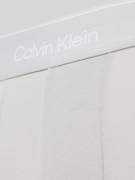 Produktfoto, Pant & Trunk aus reiner Baumwolle im 5er-Pack Modell 'LOW RISE TRUNK' von Calvin Klein Underwear in Grau, feine Rippstruktur, hellgrauer Bund