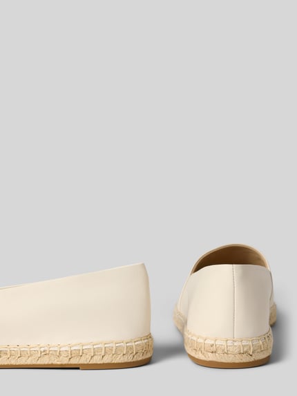 Productfoto, Espadrilles met logo detail model 'CAMERYN LG 2' van Lauren Ralph Lauren in mêlee look, ronde punt van de schoen, plat hakvorm, logo-applicatie, comfortmodel/open, licht gestructureerde zool, materiaalverwerking glad leer