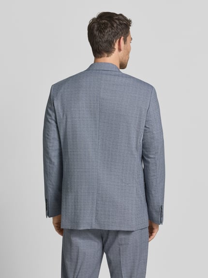 Männermodel trägt Regular Fit Anzugsakko aus Woll-Mix Modell 'DUKE' von SELECTED HOMME in Melange-Optik, Ganzkörperansicht Rückansicht.