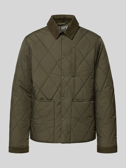 Produktfoto, Steppjacke mit Umlegekragen aus Cord Modell 'BENJA' von Casual Friday in Oliv mit Rautensteppung und Knopfleiste, Regular Fit