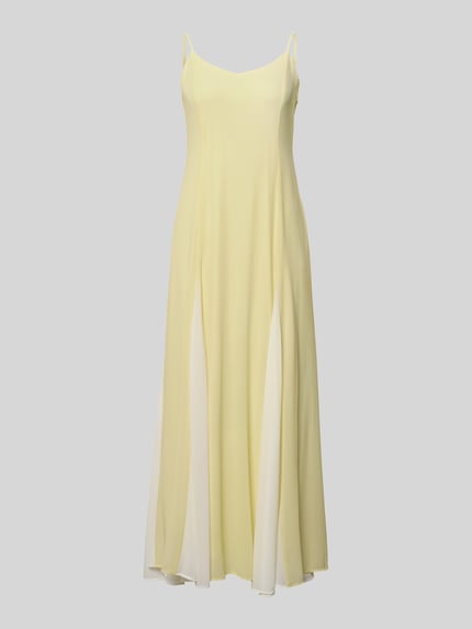 Produktfoto, Ausgestelltes Cocktailkleid mit verstellbaren Spaghettiträgern Modell 'RAELYNN' von Vero Moda in Two-Tone-Optik, Maxi-Länge, V-Ausschnitt, zartes Gelb mit cremefarbenen Einsätzen, fließender Stoff, verdeckter Reißverschluss.