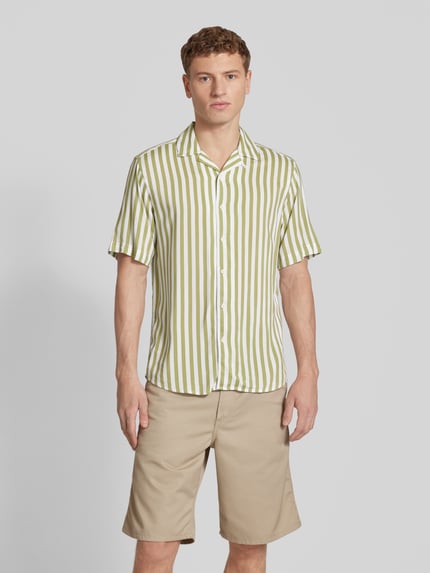 ONLY & SONS Freizeithemd aus Viskose mit Reverskragen Modell 'WAYNE' Hellgruen 4