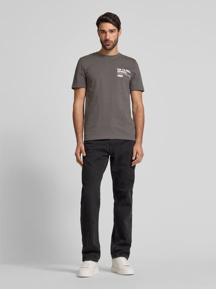 s.Oliver RED LABEL Regular Fit T-Shirt aus reiner Baumwolle mit Ford®-Applikation Mittelgrau 1
