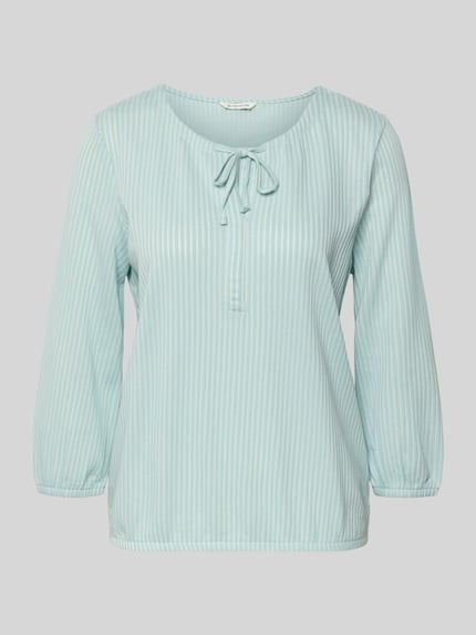 Produktfoto, Regular Fit T-Shirt aus Baumwoll-Mix von Tom Tailor in Pastellgrün, feine Streifen, V-Ausschnitt, Langarm, elastische Abschlüsse, unifarbene Optik, Material Feinripp, Damen