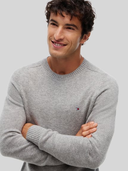 Tommy Hilfiger Regular Fit Pullover aus Lammwoll-Mix Hellgrau 3