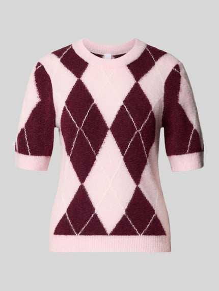 Produktfoto, Strickpullover aus Woll-Mix mit 1/2-Arm Modell 'JOHI' von YAS, wzór na całej powierzchni, okrągły dekolt, mieszanka wełny, rękaw o dł. 1/2, krój regular fit, różowy i bordowy, faktura miękka, długość tyłu w rozmiarze S: 55 cm, długość rękawów w rozmiarze S: 29 cm