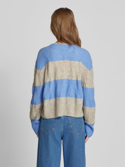 MOS MOSH Sweter z dzianiny ze ściegiem warkoczowym model ‘ARYNA AIDY’ Oceaniczny 5