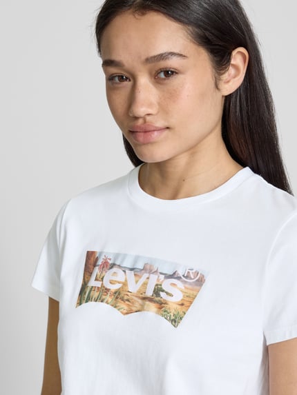 Levi's® T-shirt z detalami z logo model ‘THE PERFECT TEE’ Biały 3
