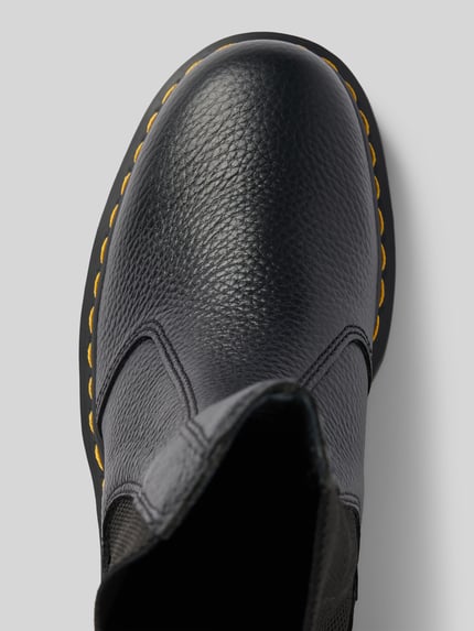 Dr. Martens Chelsea boots met logopatch, model 'Hi' Zwart - 3