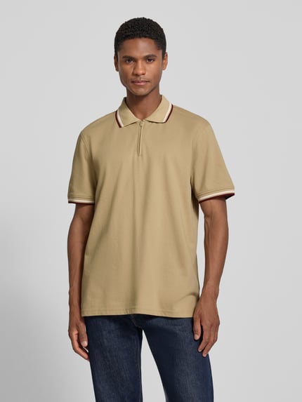 MCNEAL Slim Fit Poloshirt mit Kontraststreifen und Reißverschluss Mud 4