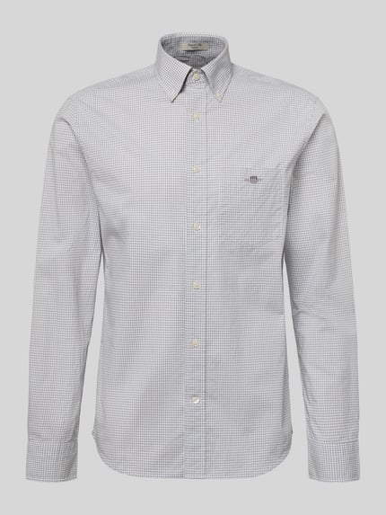 Produktfoto, Slim Fit Freizeithemd mit Logo-Stitching von Gant in Weiß mit feinem Karomuster, reine Baumwolle, Button-Down-Kragen, Langarm