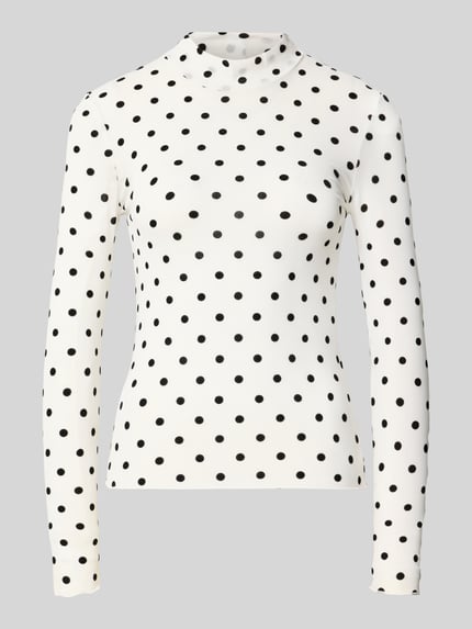 Produktfoto, weißes Slim Fit Langarmshirt mit schwarzem Allover-Punktmuster, glatte Textur, PIECES Slim Fit Langarmshirt mit Allover-Muster Modell 'JESHI'