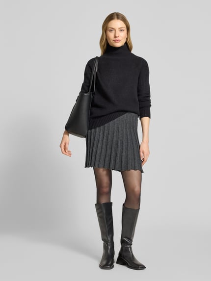 VERO MODA Ausgestellter Mini-Rock in Ripp-Optik Modell 'MARINA' Dunkelgrau 1