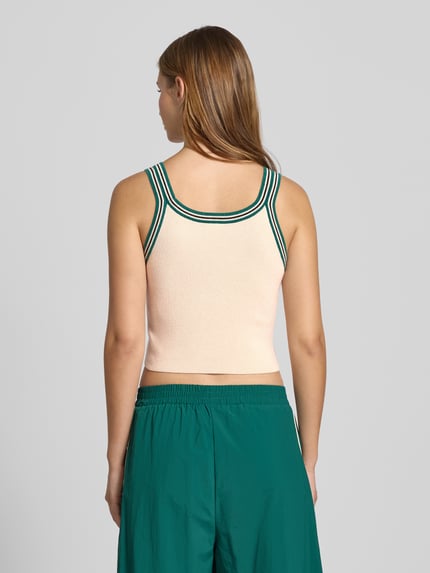 Karo Kauer Top krótki o kroju slim fit z domieszką kaszmiru Biały 5