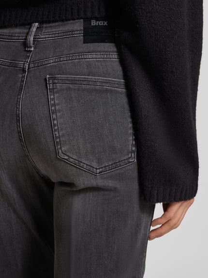Brax Flared Jeans im 5-Pocket-Design Modell 'Mary' Dunkelgrau 3