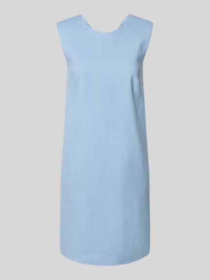 Productfoto, lichtblauw knielang kleed in linnenmix met lyocell, straight fit, ronde hals, rugrits, 'Knielanges Kleid aus Leinen-Mix mit Rundhalsausschnitt' van Windsor, fijne vezeltextuur