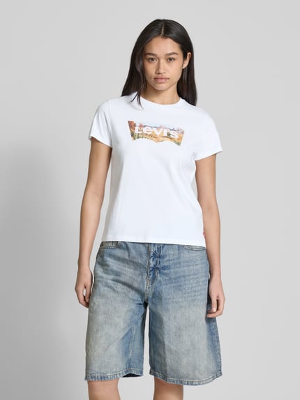 Levi's® T-shirt z detalami z logo model ‘THE PERFECT TEE’ Biały 4