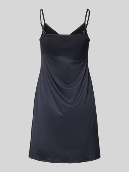 Produktfoto, Knielanges Unterkleid in glänzendem Satin mit Picot-Besatz von Hanro, dunkelblau, Viskose-Elasthan-Mix, lockerer Schnitt, Herz-Ausschnitt.