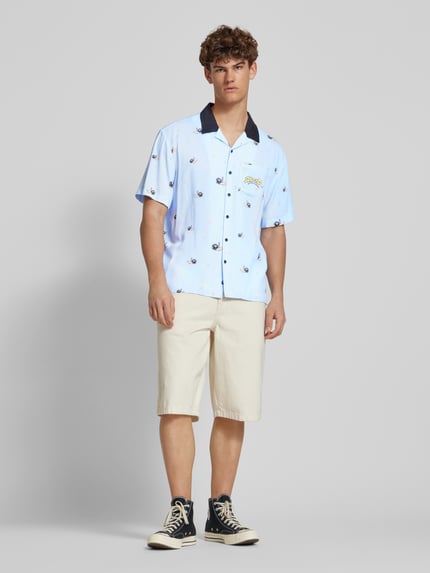 Santa Cruz Regular Fit Freizeithemd aus Viskose Modell 'WINKOWSKI' Hellblau 1