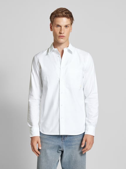 Calvin Klein Jeans Koszula casualowa o kroju regular fit z kołnierzykiem typu kent model ‘OXFORD’ Biały 4