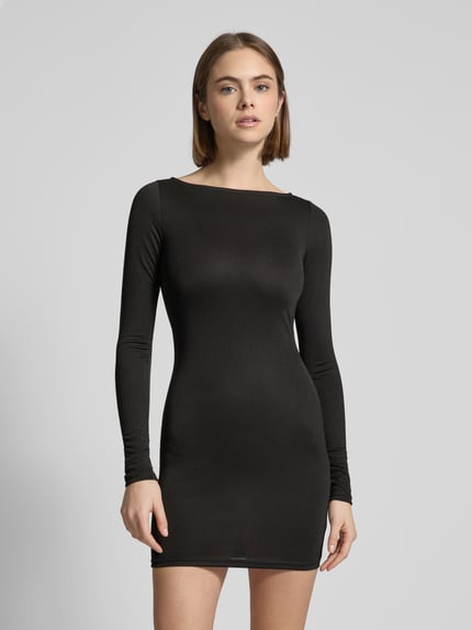 REVIEW Minikleid mit U-Boot-Ausschnitt Black 4