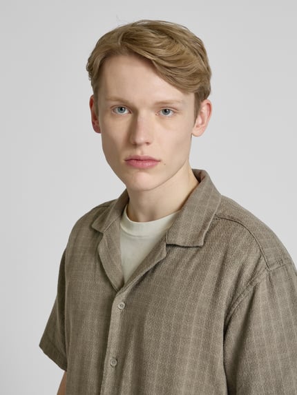 ONLY & SONS Vrijetijdsoverhemd met reverskraag, model 'LATHAM' Olijfgroen - 3