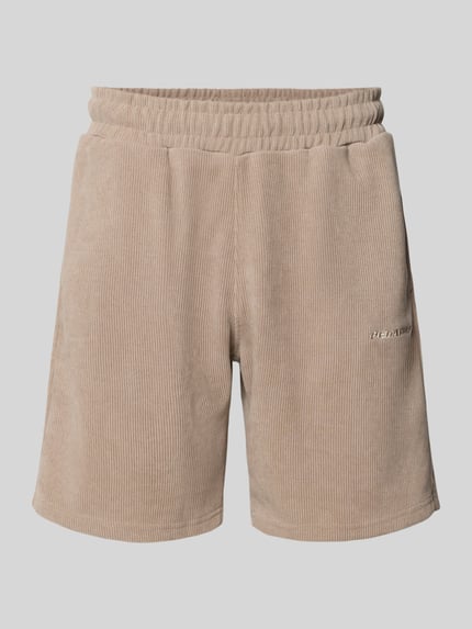 Relaxed Fit Shorts mit Strukturmuster Modell 'Lagos' Shop The Look MANNEQUINE