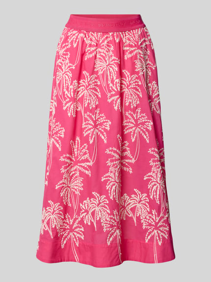 Produktfoto, Midirok met florales allover-stitching van Milano Italy uit puur katoen in model a-lijn, elastische band, totale lengte 80 cm, bandwijdte maat 36: 36 cm, kleur roze met witte stikdetails.