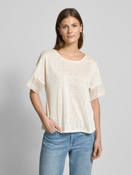 VILA T-Shirt mit Häkelspitze Modell 'NULAN' Offwhite 4
