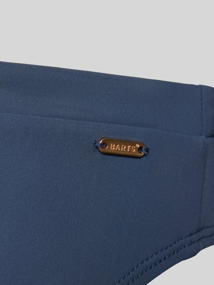 Produktfoto, Bikini-Slip mit Label-Detail Modell 'SOLID' von Barts in Dunkelblau, Material-Mix mit Stretch-Anteil, Damen, Regular-Fit, Detailaufnahme