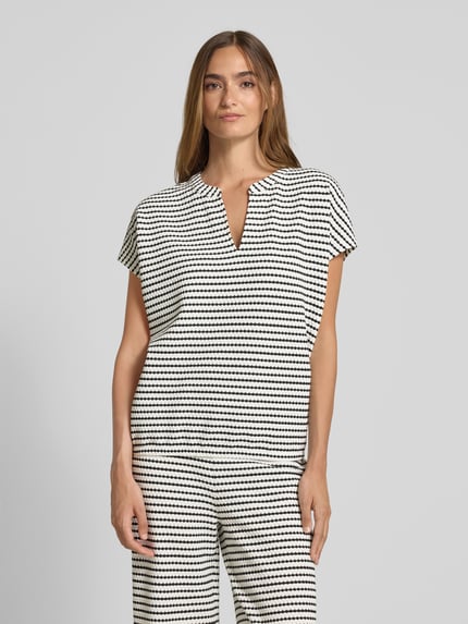 s.Oliver RED LABEL Relaxed Fit T-Shirt mit V-Ausschnitt Marine 4