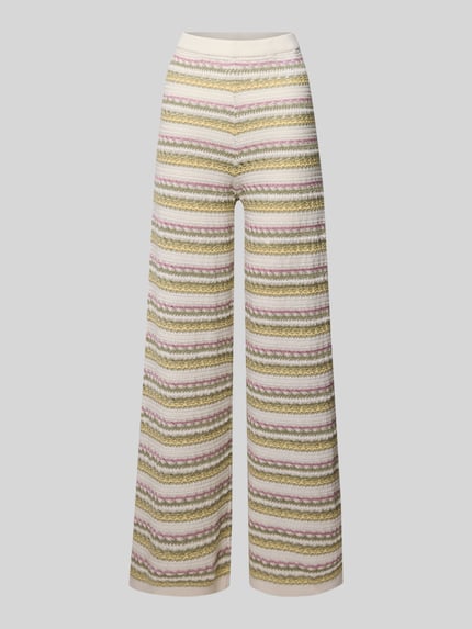 Bootcut Hose im Allover-Look Shop The Look MANNEQUINE