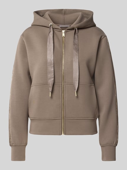 Produktfoto, Relaxed Fit Sweatjacke mit Viskose-Anteil von GUESS in Taupe, sichtbarer Reißverschluss, Kapuze, Kängurutasche, feine Textur