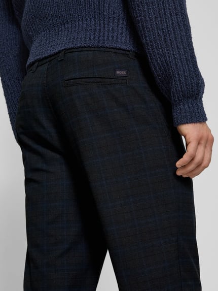BOSS Orange Tapered fit chino met strikceintuur Marineblauw - 3