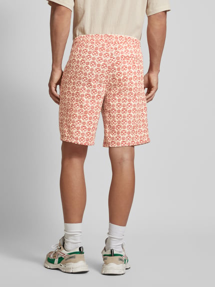 JACK & JONES Szorty o kroju regular fit z nadrukiem na całej powierzchni model ‘JAIDEN’ Rdzawoczerwony 5