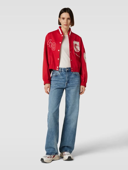 GANT Cropped College-Jacke mit Label-Patch Rot 1