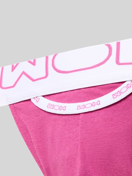 Produktfoto, Slim Fit Jockstrap mit Logo-Stitching Modell 'Fun' von WOH in kräftigem Pink, Baumwoll-Mix, elastischer Bund, klare Strukturen